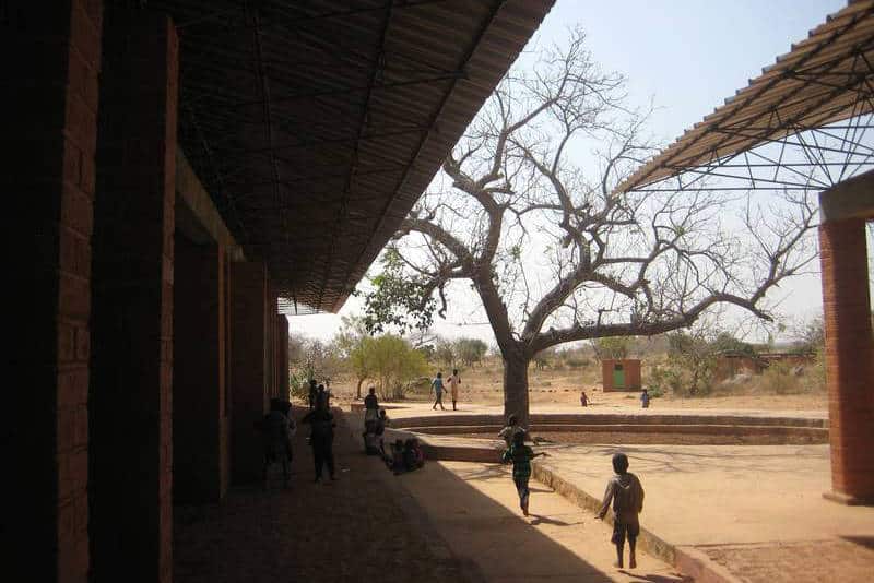 blaise compaore-ecole primaire rurale burkina faso