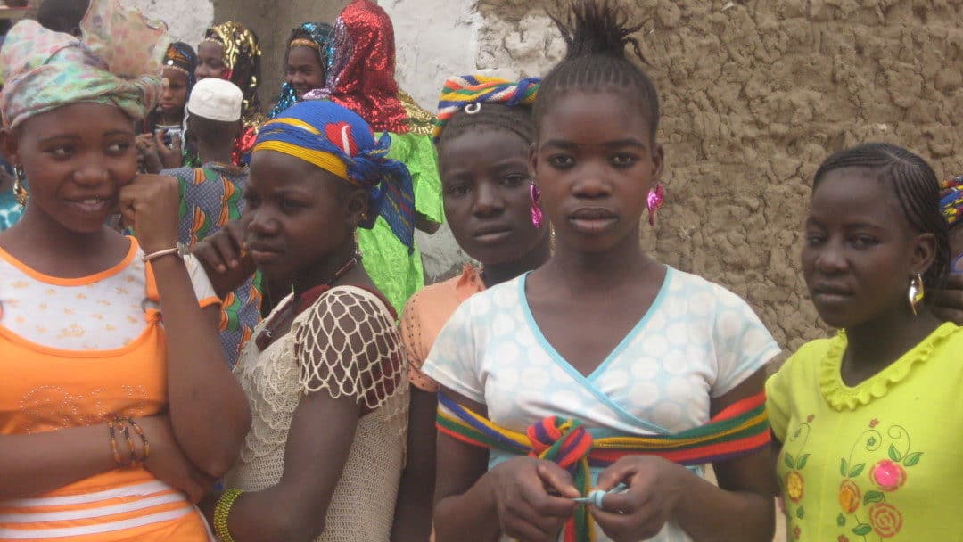 blaise compaore-jeunes filles education formation burkina faso